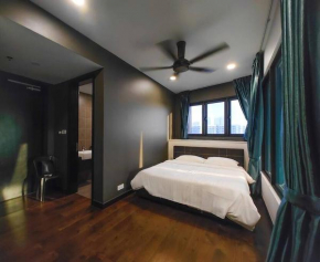 High Rise Almas Duplex Suites with Beautiful Sea View